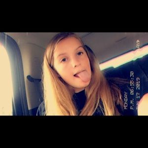 Meet your Posher, Reagan